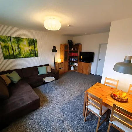 Radfreundliches Wohlfuehl-apartment Mit Terrasse Und Parkplatz - Woody Schwerin (Mecklenburg-Vorpommern)