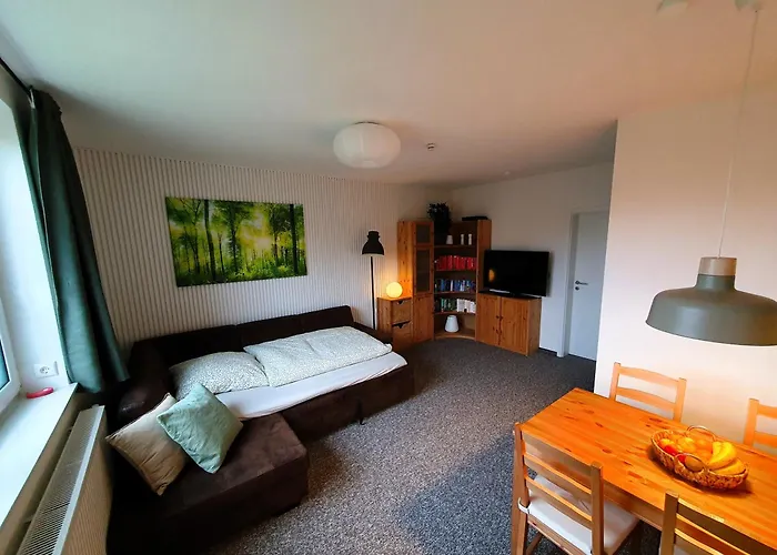 Radfreundliches Wohlfuehl-apartment Mit Terrasse Und Parkplatz - Woody